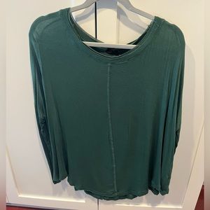 Urban green long sleeve COMFIEST MATERIALLL